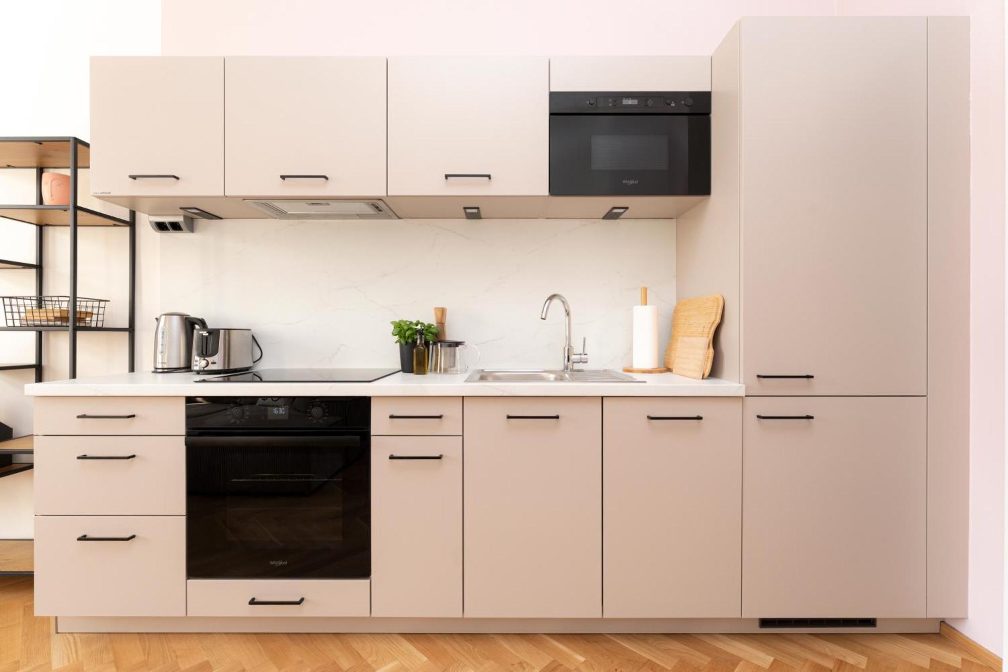 Visit Oomph Apartment Prag